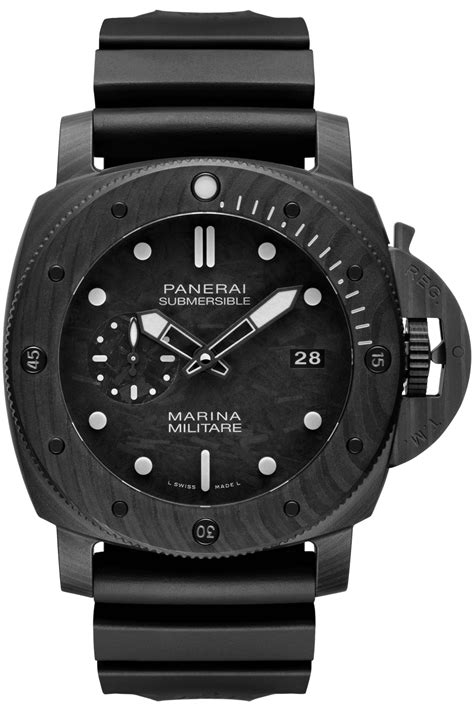 panerai submersible marina militare carbotech